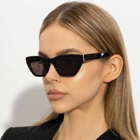 New Saint Laurent Slm127/F 001 Black Cat Eye Women Sunglasses Brand: Saint Laurent Model: Slm127/F Color Code: 001 Gender: Women Frame Colour: Black Frame Shape: Cat Eye Frame Style: Full Rim Frame Material: Recycled Acetate Lens Color: Black Lens Material: Bio Nylon Size: 53x20x145 100% Uv Protection Brand New And 100% Authentic! Made In Italy. Full Retail Saint Laurent Set Includes: 1. Glasses 2. Case 3. Cleaning Cloth 4. Paperwork Same/Next Day Shipping! Green Cat Eye, Black Cat Eye, Green Cat, Saint Laurent Sunglasses, Green Lens, Sunglasses Women Oversized, New Sunglasses, Black Cat Eyes, Sunglasses Brand