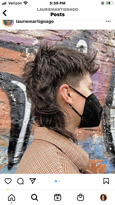 Queer Hair, Haircuts Mullet, Short Mullet, Dyed Hair Men, Short Shaved Hairstyles, Haircut Inspo, Men Haircut Curly Hair, Mullet Haircut, Haircut Short