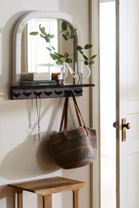 20 Minimalist Home Entryway Decor Ideas » Lady Decluttered Tiny Entryway, Narrow Entryway, Apartment Entryway, Entryway Table Decor, Entryway Mirror, Small Entryways, Foyer Design, Entryway Wall, Small Entryway