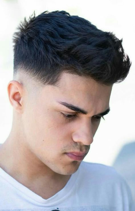 Brush Up Hairstyle, Fohawk Haircut, Short Quiff, Quiff Haircut, Low Fade Haircut, Salt And Pepper Hair, Hairstyles Aesthetic, Mens Hairstyles Thick Hair, Hairstyle For Men