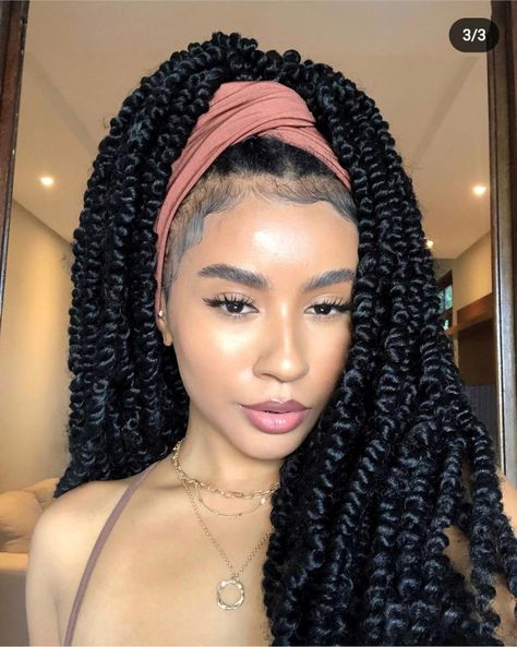 Hair Styles Formal, Long Hair Prom Hairstyles, Hairstyles For Long Hair Prom, Long Hair Prom, Cornrows Hairstyles, Hair Colorful, Formal Hairstyles For Long Hair, Passion Twists, Big Box Braids Hairstyles