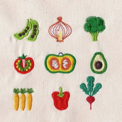 Inspiration Crafts, Miniature Embroidery, Ideas Embroidery, Sewing Machine Embroidery, Towel Embroidery, Machine Embroidery Projects, Hand Embroidery Projects, Pola Sulam, Needlework Embroidery