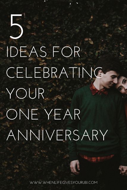 How to celebrate your one year dating anniversary whether you're low on cash or creativity. One Year Date Ideas Anniversaries, What To Do For 1 Year Anniversary, What To Do For One Year Anniversary, 5 Year Anniversary Date Ideas, Dating 1 Year Anniversary For Him, Things To Do For 1 Year Anniversary, Things To Do For One Year Anniversary, First Anniversary Celebration Ideas, 1 Year Anniversary Trip Ideas