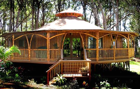 Bamboo house Yurt Home, Yurt Living, Silo House, Bamboo House Design, Bamboo Architecture, Concrete Pad, Bamboo House, Earth Homes, Tree Houses