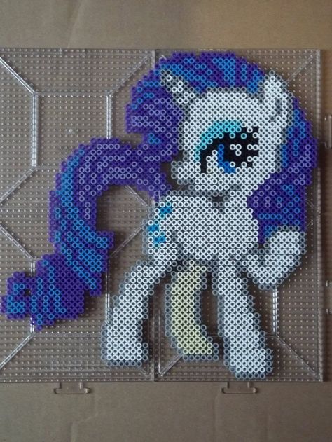 Rarity Unicorn Cross Stitch Pattern, Pearl Beads Pattern, Easy Perler Beads Ideas, Fuse Bead Patterns, Pony Bead Patterns, Perler Bead Templates, Diy Perler Bead Crafts, Hama Beads Patterns, Diy Perler Beads