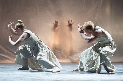 The Rashomon Effect / Vertical Road - Akram Khan Company Akram Khan, Akram Khan Dance, Children Of Eden, Physical Theatre, Contemporary Dance, Dance Company, Scenic Design, Atlanta, Dancer