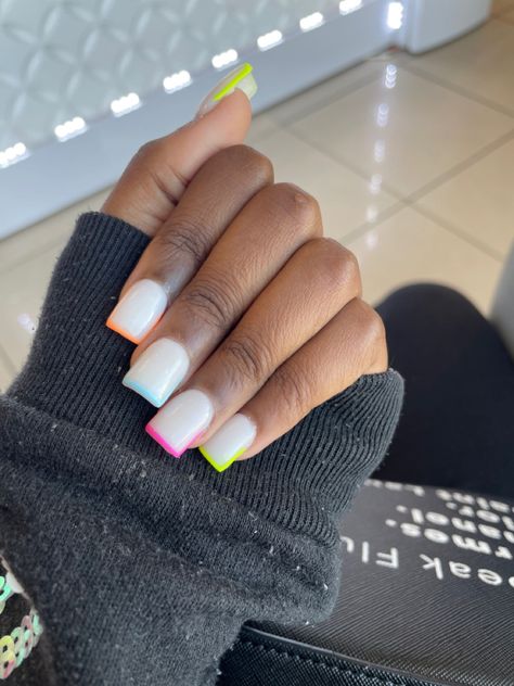 Short Neon Nails, Short Nails For Black Women, Nails For Black Women, Feet Nail Design, Rich Girl Aesthetic, Unique Acrylic Nails, Bling Acrylic Nails, Neon Nails, Nails Toes