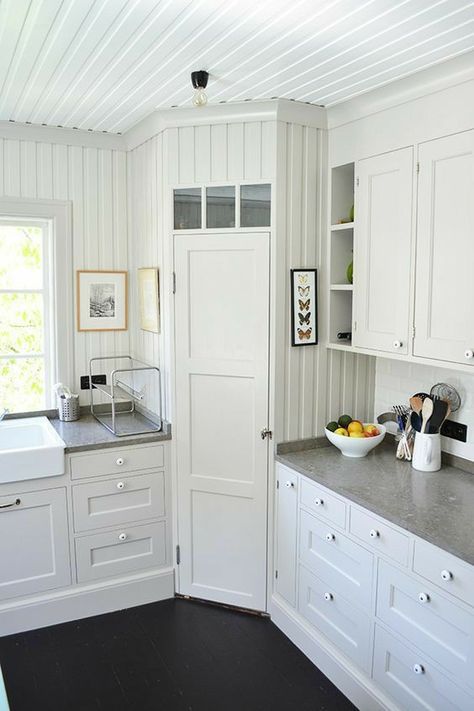 Corner Pantry Ideas, Desain Pantry Dapur, Corner Kitchen Pantry, Model Dapur, Corner Pantry, Desain Pantry, Kabinet Dapur, U Shaped Kitchen, Decor Ikea