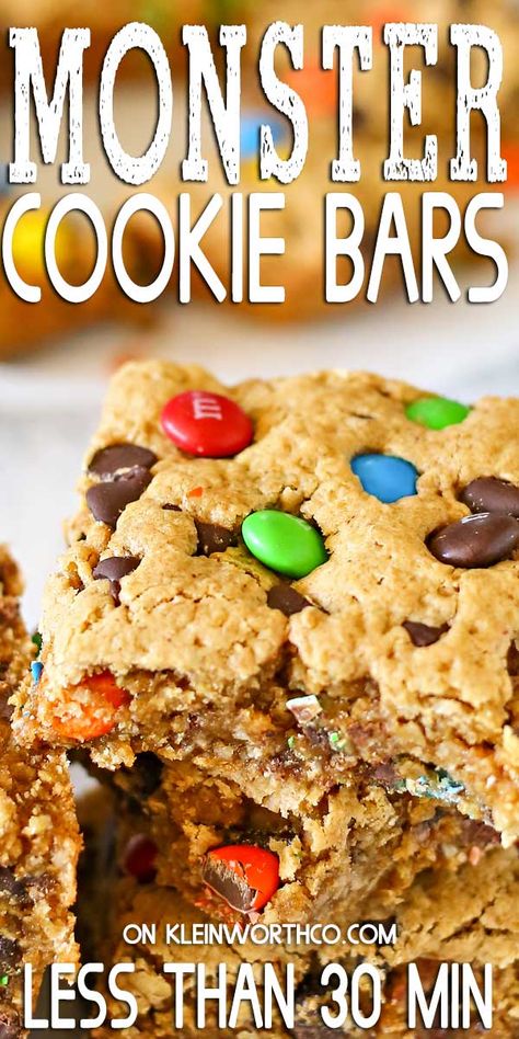 Monster Cookie Bars Recipe, Oats Peanut Butter, Cookie Bars Easy, Monster Cookie Bars, Monster Cookies Recipe, Chocolate Chip Cookies Ingredients, Monster Cookie, Peanut Butter Oats, Cookie Bar