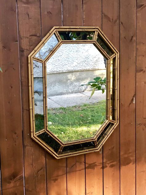 Dita Von Teese Home, Florida Beach Condo, Oasis Bathroom, Mirror Office, Hollywood Regency Mirror, 1980s Decor, Octagon Mirror, Desk Office Design, Chinoiserie Decor