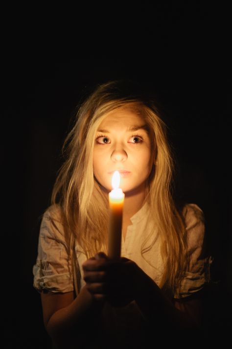 Little Match Girl, Candle In The Dark, The Little Match Girl, Deep Books, Holding Candle, Read For Free, Candle Lighting, Picture Prompts, Online Photo Editing