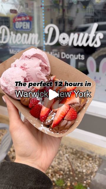 Rachel • New York State Guide on Instagram: "Your full Warwick itinerary ⬇️  Reel by: @hudson_valleygirl @whats_in_westchester_ny & @this_is_the_hudson_valley   📍🚙 START HERE: Park in the *free* parking lot by the train tracks - we are starting our day on Railroad Ave and will be the few until around 2pm.  ⏰ 9am: Get styled at @wanderlust_the_boutique   ⏰10am: Coffee at @fannieswarwick   ⏰10:30am: Make your own bouquet and / or candle, and explore a collection of luxurious, no -toxic fragrances as well as other Hudson Valley small business favorites at @17andorchard   ⏰11:30am: Olive Oil & vinegar tasting at @warwickvalleyoliveoil   ⏰12pm: Brunch at @grapparistorante_ e  ⏰1:30pm: Donut sundae at @dreamdonutswarwick   ⏰2pm: Mystery book at @thebookandnook   ⏰2:30pm: Enjoy the winery at @w Donut Sundae, Make Your Own Bouquet, Warwick New York, Nyc Eats, Warwick Ny, Westchester Ny, Olive Oil And Vinegar, Mystery Book, Train Tracks