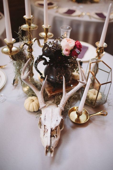 Obsessed With This Creepy Wedding? Just Wait Until You See the Bride's Ghostly Gown Bedroom French, Pagan Wedding, Bohemian Wedding Decorations, Tafel Decor, Viking Wedding, Eclectic Wedding, Goth Wedding, Dark Wedding, Deer Skull