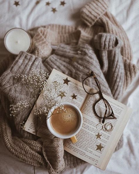 Book,coffee and sweater is always a good idea, right?#bookandcoffee #bookstagram #coffee #coffeenclothes #sweaterweather Book And Coffee, Book Flatlay, Book Coffee, Bookstagram Inspiration, Cozy Aesthetic, Flat Lay Photography, Take Better Photos, Blogger Tips, Beige Aesthetic