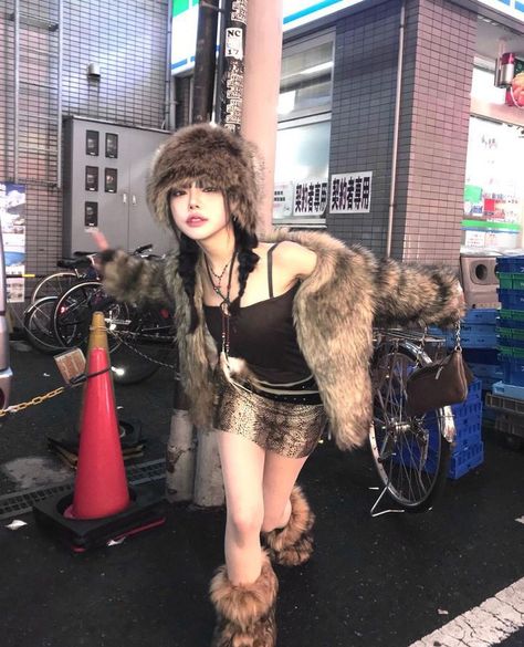 Estilo Harajuku, 일본 패션, Tools Shop, Gyaru Fashion, Cool Fits, Discord Server, 가을 패션, Really Cute Outfits, Look Cool