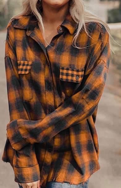 Yellow Plaid Shirt Outfit, Black Flannel Outfit, Yellow Plaid Shirt, Plaid Shirt Outfits, Flannel Outfits, Party Costumes, Black Flannel, Plaid Sleeve, Oversized Flannel