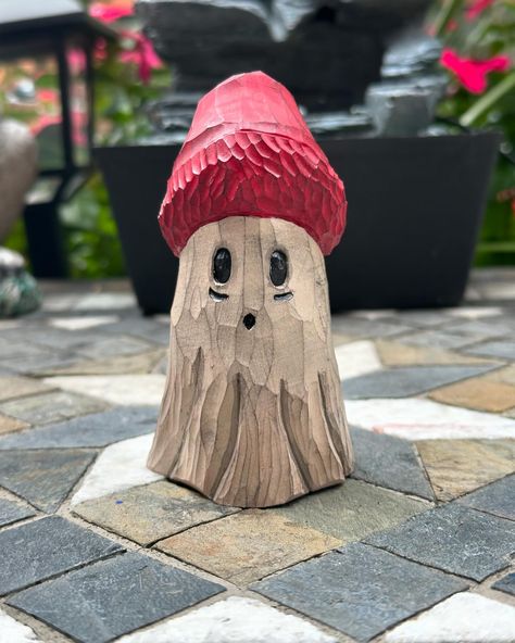 Ghost wearing a knit hat! Is now available on my Etsy shop. Link in the bio ☝️👻 #wood #woodcarving #handcarved #ghost #ghostcarving #halloweendecor #ghostdecor #flexcut Ghost Decoration, Christmas Deals, Cute Ghost, Autumn Theme, Knit Hat, Wood Carving, Knitted Hats, Halloween Decorations, Hand Carved