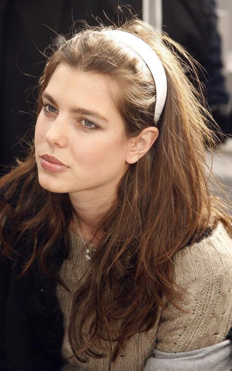 Chanel Show, Andrea Casiraghi, Questions To Ask Yourself, Alice Band, Charlotte Casiraghi, White Headband, Ask Yourself, Grace Kelly, Questions To Ask