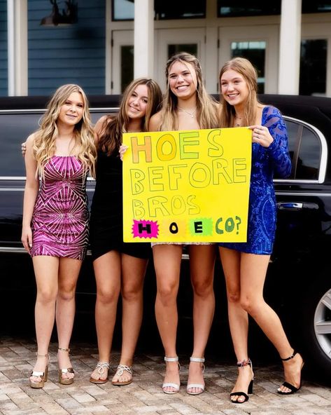 Best Friend Prom Posals Ideas, Ways To Ask Ur Bsf To Hoco, Prom Poster For Friends, Prom Poster Ideas For Best Friends, Prom Proposals For Friends, Homecoming Proposals For Best Friends, Asking Friends To Hoco Ideas, Hoco Ideas For Friends, Best Friend Prom Proposal