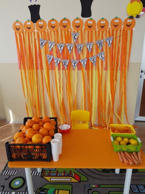 Orange Day Decoration Ideas Preschool, Orange Day Celebration In Preschool, Decoration Ideas Preschool, Sentra Persiapan, Orange Craft, School Kids Crafts, Kitchen Furniture Design, School Kids, Kids Crafts