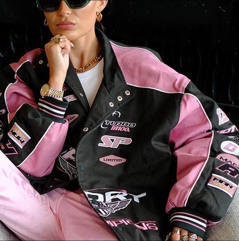 racer jacket Vintage Varsity, Streetwear Winter, 90s Fashion Grunge, Jeans Outfit Summer, Racer Jacket, Baseball Varsity Jacket, Racing Jacket, Types Of Jackets, Retro Print