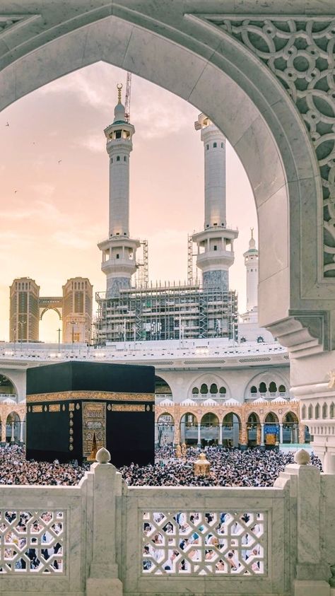 Makkah Aesthetic Wallpaper, Madinah Wallpaper Aesthetic, Kabah Mecca Wallpaper Aesthetic, Lockscreen Mekkah Aesthetic, Mekkah Aesthetic Wallpaper, Mekah Madinah Wallpaper, Kakbah Mekkah Beautiful Wallpaper, Wallpaper Mekkah, Mekkah Aesthetic