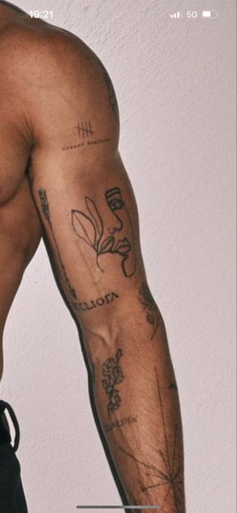 Mens Leg Tattoo Calves, Trend Tattoo Men, Arm Text Tattoo Men, Patchwork Bicep Tattoo, Astetic Tattoos For Men, Mens Fineline Tattoo, Bottom Arm Tattoo, Men Trap Tattoo, Minimal Arm Tattoo Men