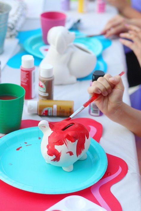 Workshop Ideas For Kids, Pottery For Kids, Cute Pottery Painting, Pottery Party, Boy Painting, Kids Painting Party, Kids Workshop, Cooking Kit, Kids Clay