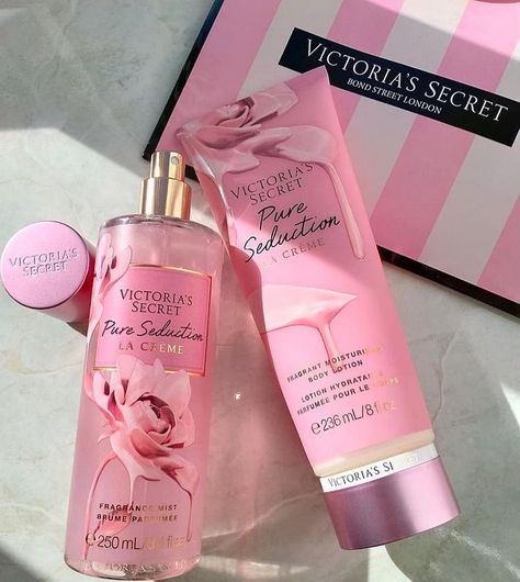 Victoria Secret Perfume Body Spray, Profumo Victoria Secret, Victoria Secret Body Spray, Victoria Secret Body Mist, Pure Seduction, Bath N Body Works, Fragrances Perfume Woman, Victoria Secret Fragrances, Perfume Body Spray