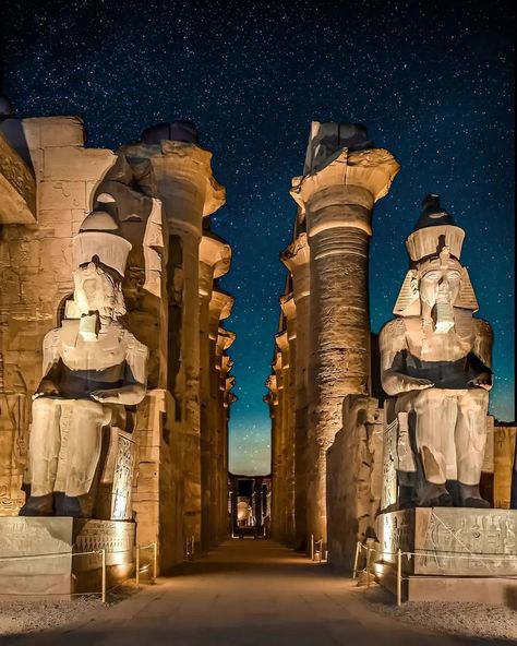 The Pyramids and Egypt’s Historical Wonders Introduction For Presentation, Rameses Ii, Ancient Egypt Pyramids, Egypt Pharaoh, Asian City, Egypt Aesthetic, Egypt Pyramids, Pyramids Egypt, Ancient Egypt History