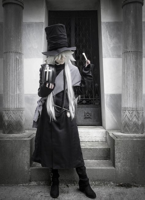 Adrian Aesthetic, Undertaker Cosplay, Undertaker Black Butler, Dream Cosplay, Black Bulter, Black Butler Cosplay, Black Butler Kuroshitsuji, Cosplay Characters, Cosplay Ideas