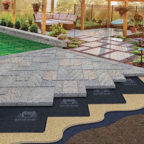 Patio With Steps, Pavers Diy, Diy Patio Pavers, Patio Installation, Cement Patio, Pavers Backyard, Paver Designs, Relaxing Backyard, Outdoor Paving