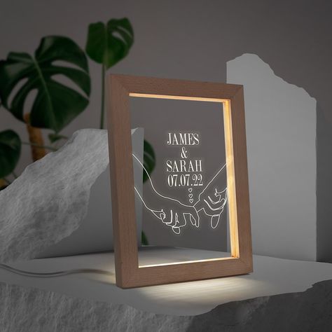 Valentines Frame Ideas, Engagement Gift Ideas For Best Friend, Picture Gifts Diy, Wedding Frame Gift, Unique Engagement Gifts, Anniversary Frame, Happy Birthday Signs, Laser Engraved Ideas, Personalized Picture Frames