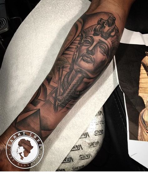 Black Pharaoh Tattoo, Pharoah Tattoo For Men, Pharoah Tattoo, Kemet Art, African American Tattoos, Egyptian Tattoos, Chest Tattoo Stencils, Arm Tattoos Black, Arm Tattoos For Guys Forearm