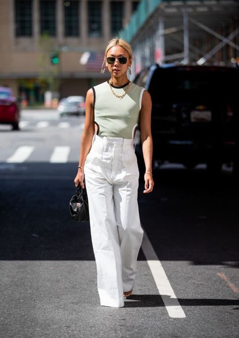 Vanessa Hong, Mens Street Style Summer, Street Style Summer Outfits, Street Style Aesthetic, New York Outfits, New York Street Style, New York Fashion Week Street Style, Neue Outfits, Looks Street Style