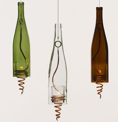 David Guilfoose, designer, author and owner  wine bottle lamps  displayed on the jezzbean site. can find the original images  at greenwinebottles.com. Recycled Bottle Crafts, Wine Bottle Lanterns, Wine Bottle Project, Old Wine Bottles, Wine Bottle Lamp, Recycled Wine Bottles, Recycled Wine Bottle, Wine Bottle Corks, Wine Craft