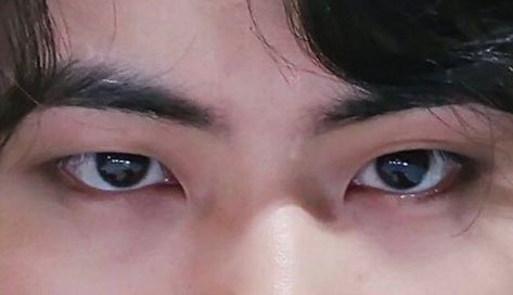 Jin eye detail Jin's Eyes, World Wide Handsome Jin, World Wide Handsome, Iphone Wallpaper Music, Bts Eyes, Eye Detail, Eye Close Up, Worldwide Handsome, Jimin Jungkook