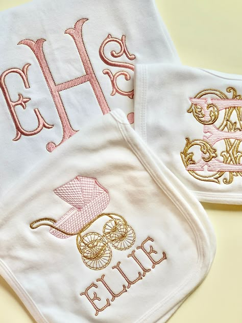 Trio Baby Gift Set Blanket Bib and Burp Cloth Baby - Etsy Pram Sets Blankets, Baby Monogram Ideas, Vine Outline, Monogram Baby Girl, Vintage Pram, Baby Monogram, Baby Embroidery, 3 Letter, Letter Monogram