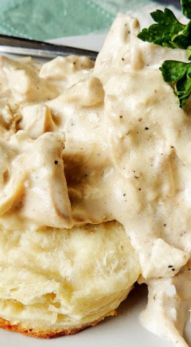 Creamed Turkey Over Biscuits ❊ Creamed Turkey Recipe, Creamed Turkey, Holiday Turkey, Leftover Turkey Recipes, Turkey Dishes, Turkey Recipe, Thanksgiving Leftovers, Leftover Turkey, Leftovers Recipes