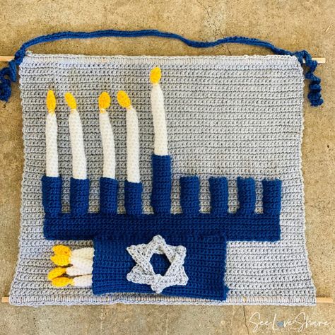 Crochet Menorah, Crochet Hanukkah, Jewish Crafts, Crochet Knit Stitches, Needle Crafts, Hanukkah Menorah, Crochet Stars, Festival Of Lights, Holiday Crochet