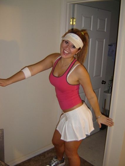 Golf Pros and Tennis Hoes Tennis Pro Costume, Necker Island, Tennis Funny, Plastic Memories, Pro Tennis, Island Theme, Golf Party, Costume Parties, Theme Parties