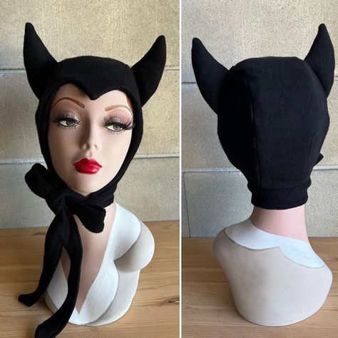 Bat Bonnet, Pinup Devil Costume, Pin Up Halloween Costume, Devil Bonnet Pattern, Retro Halloween Costume Ideas, Vintage Bonnet, Bonnet Sewing Pattern, Devil Inspired Outfit, Devil Bonnet