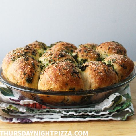 Easy Pizza Dough Dinner Rolls with Garlic-Herb Butter Pizza Wreath, Rhodes Rolls Recipes, Buttery Rolls, Easy Marinara Sauce, Garlic Rolls, Leftover Pizza, Easy Pizza Dough, Dinner Roll, No Cook Appetizers