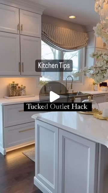 Gwendolyn Jones on Instagram: "I love what they did with this though…. No outlets viable on the backsplash is a unique idea 💡 hmmm… come here new best friend ♥️ you make choosing to do it your way and asking for this look gorgeous! 

#organized#organizer#declutter#homesweethome#homehack#kitchenorganization" Outlets In Backsplash, Hide Outlet, Stone Backsplash, Organize Declutter, New Best Friend, Come Here, Kitchen Hacks, Kitchen Backsplash, Backsplash