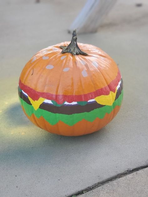 33 CREATIVE PUMPKIN PAINTING IDEAS TO RECREATE - Stylin by Sarita Hamburger Pumpkin Painting, Little Kid Pumpkin Painting Ideas, Cardboard Pumpkin Painting, Cheeseburger Pumpkin Painting, Burger Pumpkin Painting, Pumpkin Spice Pumpkin Painting, Food Pumpkins Painting, Kid Painted Pumpkins Ideas, Pumpkins Painted Like Food