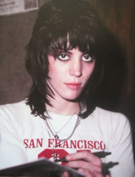 Musician Style, Chicas Punk Rock, Dark Wave, Women Of Rock, Rubber Ring, Riot Grrrl, Patti Smith, Joan Jett, Debbie Harry