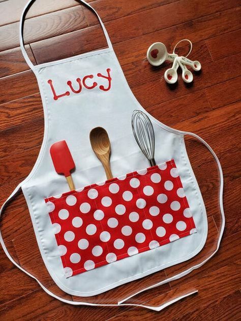 Kids Aprons, Egg Aprons, Personalized Kids Apron, Apron Tutorial, Diy Apron, Girl Apron, Apron Sewing Pattern, Christmas Idea, An Apron