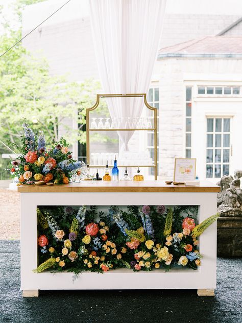 DIY Wedding Satellite Bar Ideas, Diy Cocktail Bar, Italian Soda Bar, Diy Wedding Bar, Mobile Bar Cart, Mobile Cocktail Bar, Pop Up Cafe, Soda Bar, Diy Cocktails