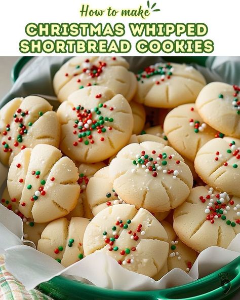 Clothes Pin Cookies Recipes, Whipped Shortbread Cookies Christmas, Old Fashioned Christmas Cookies, Easy Dishes To Make, Shortbread Christmas Cookies, Christmas Shortbread Cookies, Cookies Recipes Easy, Whipped Shortbread, Shortbread Cookies Christmas