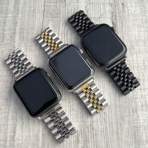 Apple Watch Strap Aesthetic, Apple Watch Silver, Apple Aesthetic, Apple Watch Fashion, Rose Gold Apple Watch, Apple Watch Bracelets, Dump Ideas, Apple Watch Sizes, Apple Watch 1